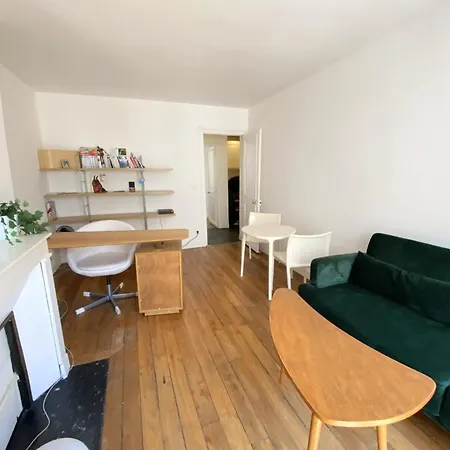 Lumineux Au Pied Du Sacre-coeur Apartment